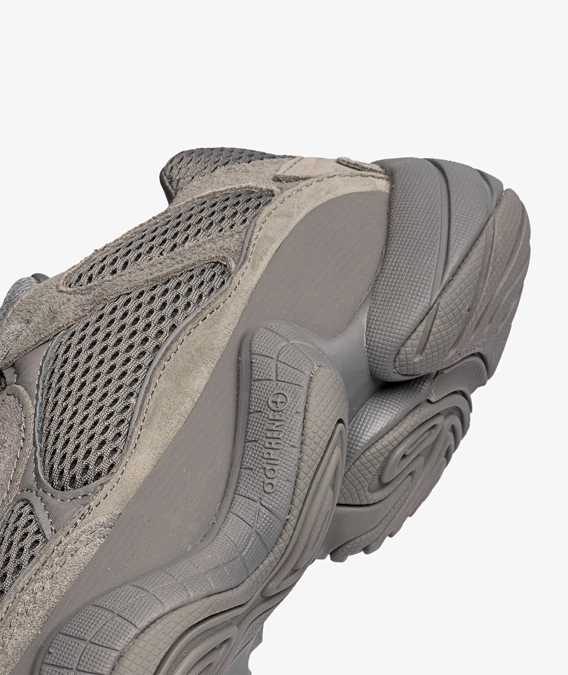 sepatu yeezy 500