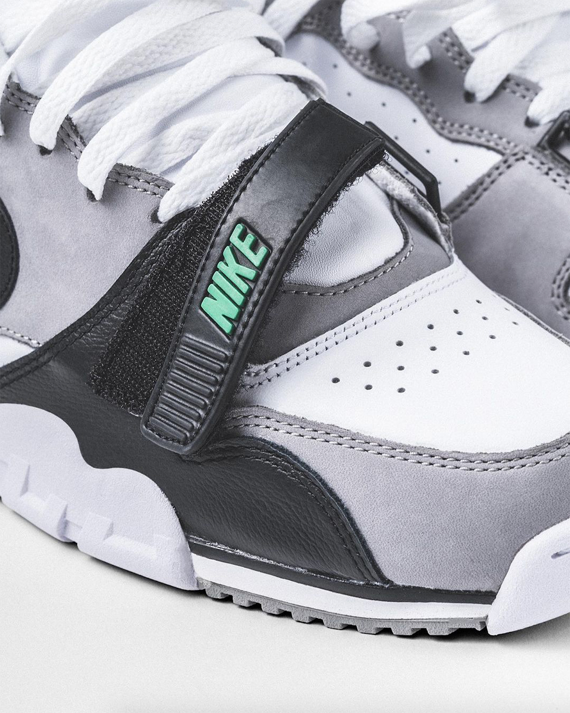 Nike Air Trainer 1 Mid Chlorophyll 2022