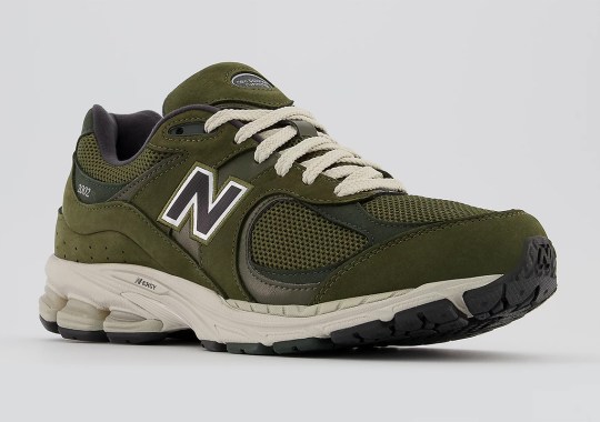 New Balance Wraps The 2002R In "Grape Leaf"