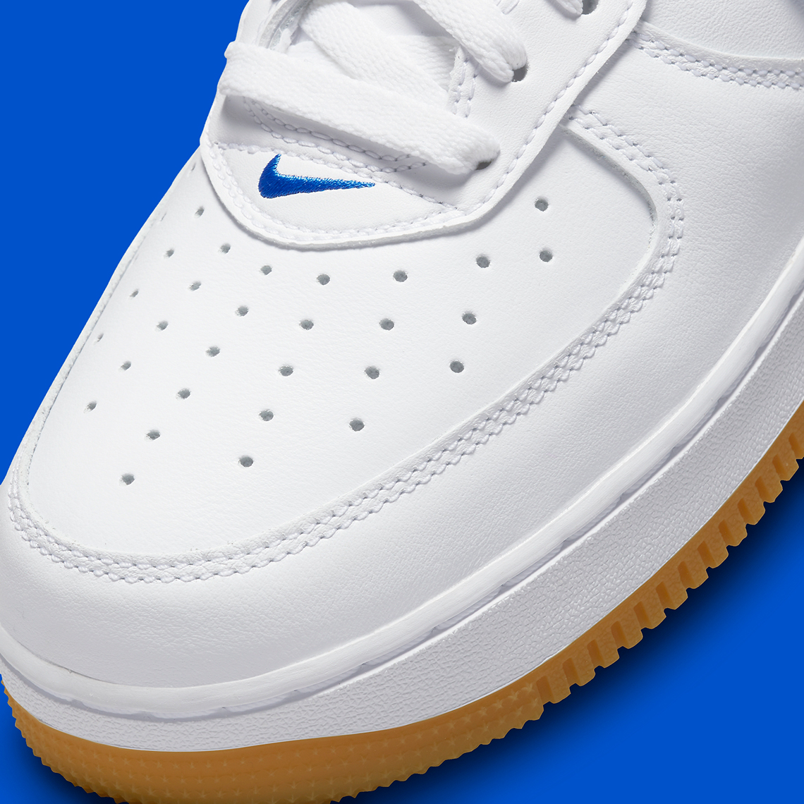 SNEAKER NEWS: New Nike Air Force 1s Come with Toothbrush