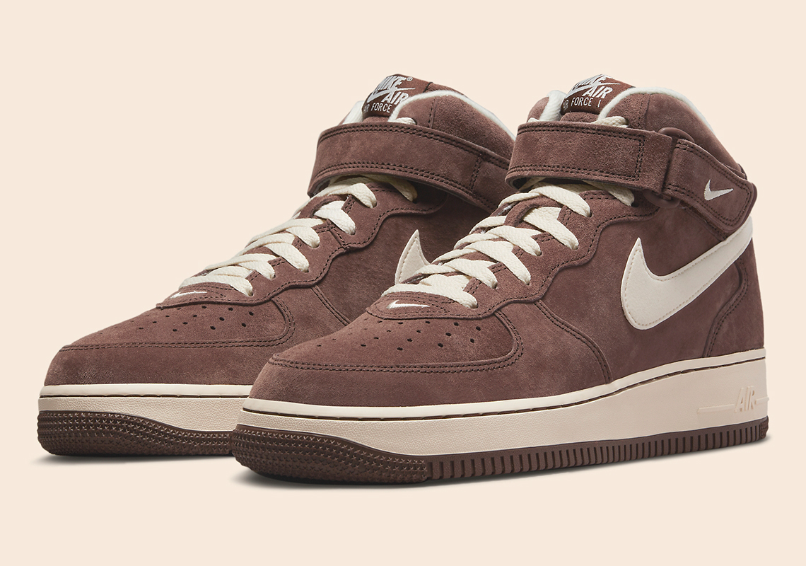 Nike Air Force 1 Mid QS "Chocolate" From 1998 To Make A Return