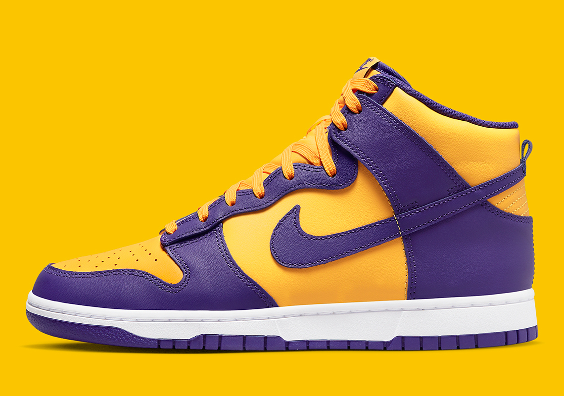 purple and gold nike dunks