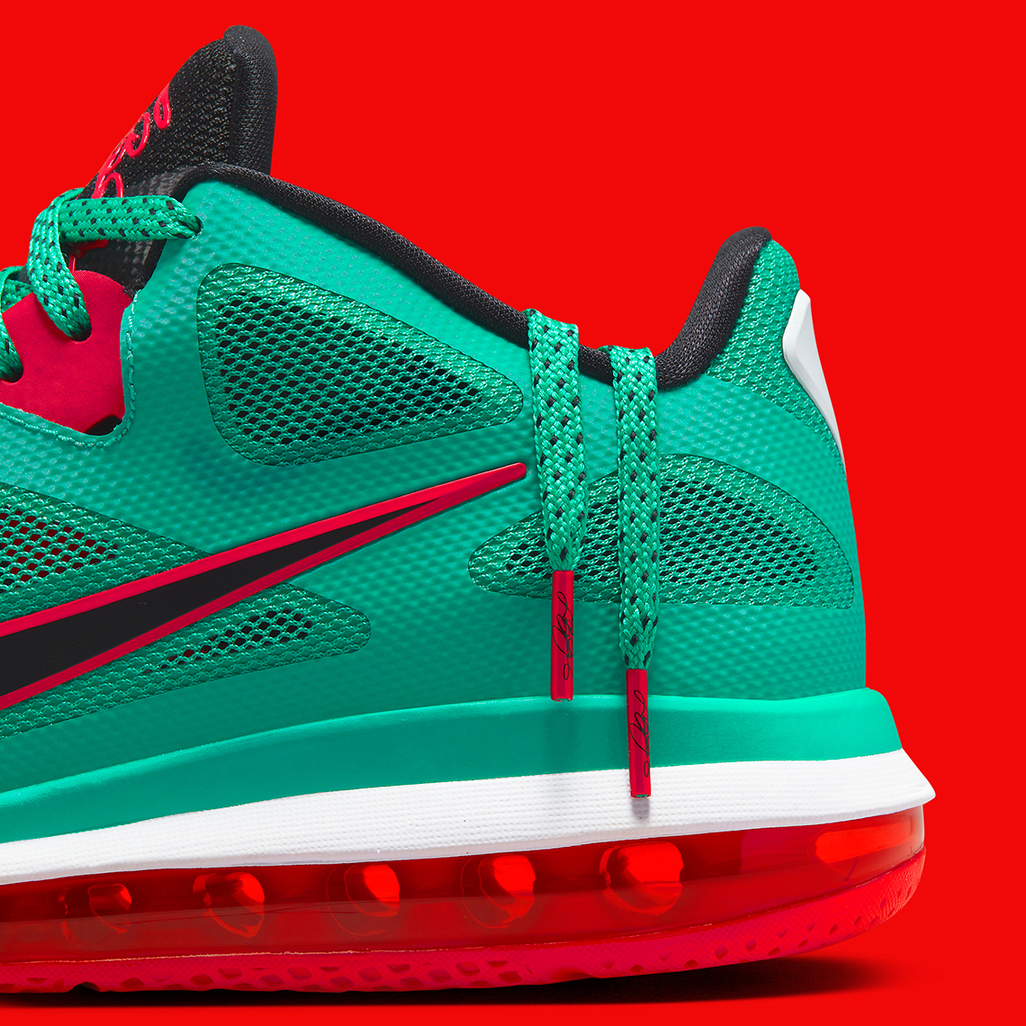 Nike LeBron 9 Low 'Reverse Liverpool