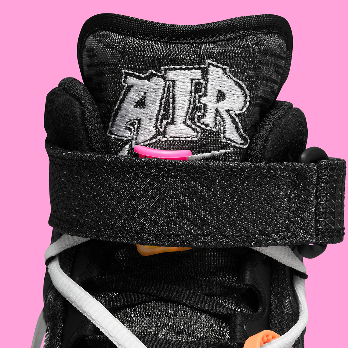 Off-White™ x Nike Air Force 1 Mid in black