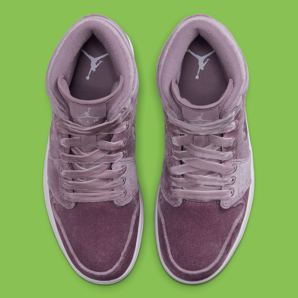 Purple best sale velvet jordans