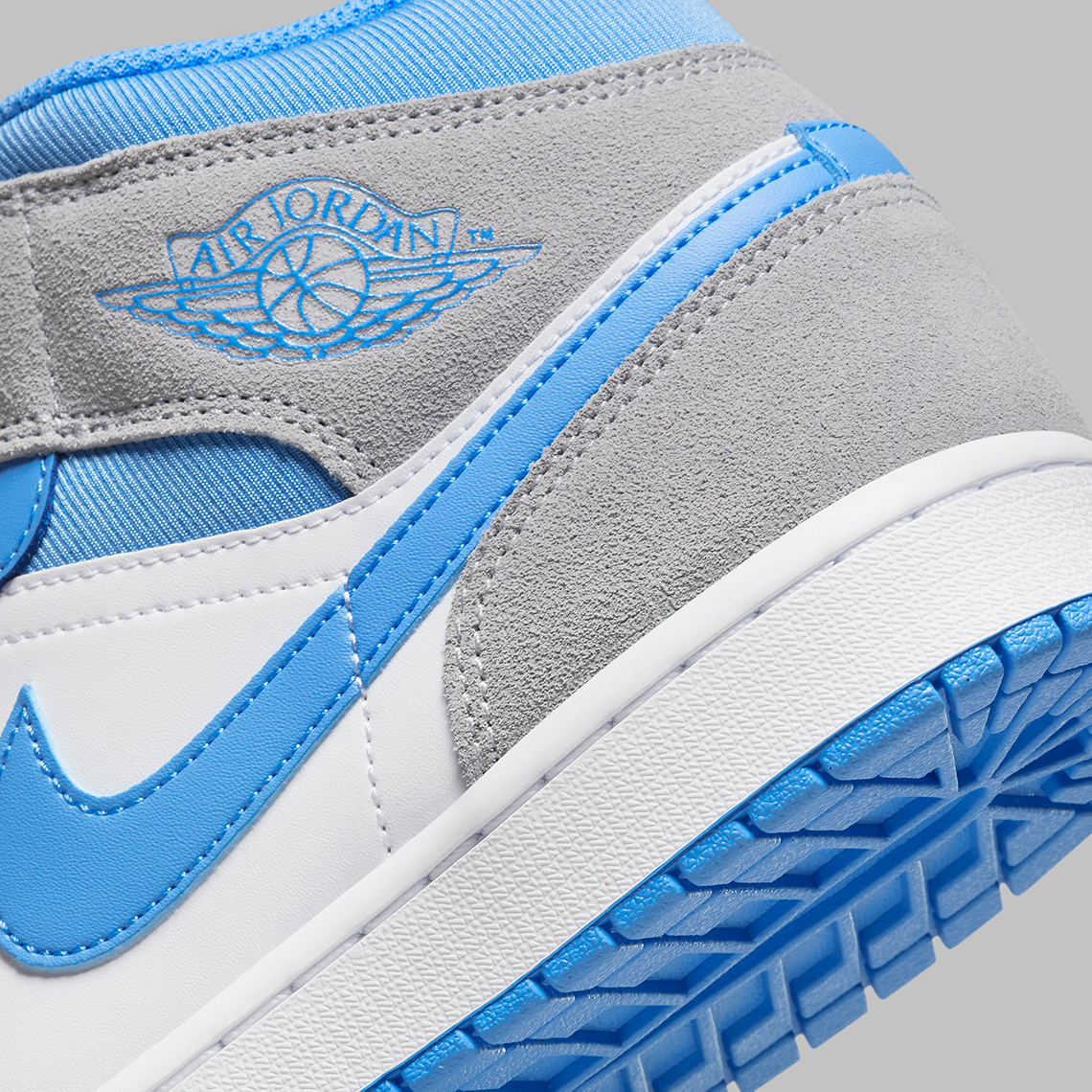 Air Jordan 1 Mid University Blue Grey - DX9276-100