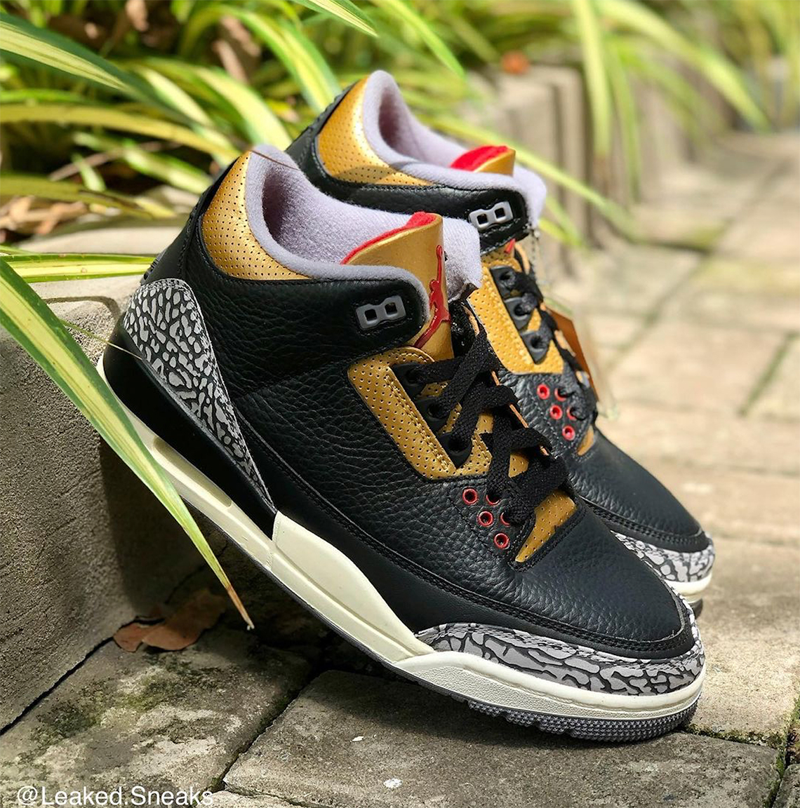 air jordan 3 womens black cement gold 4