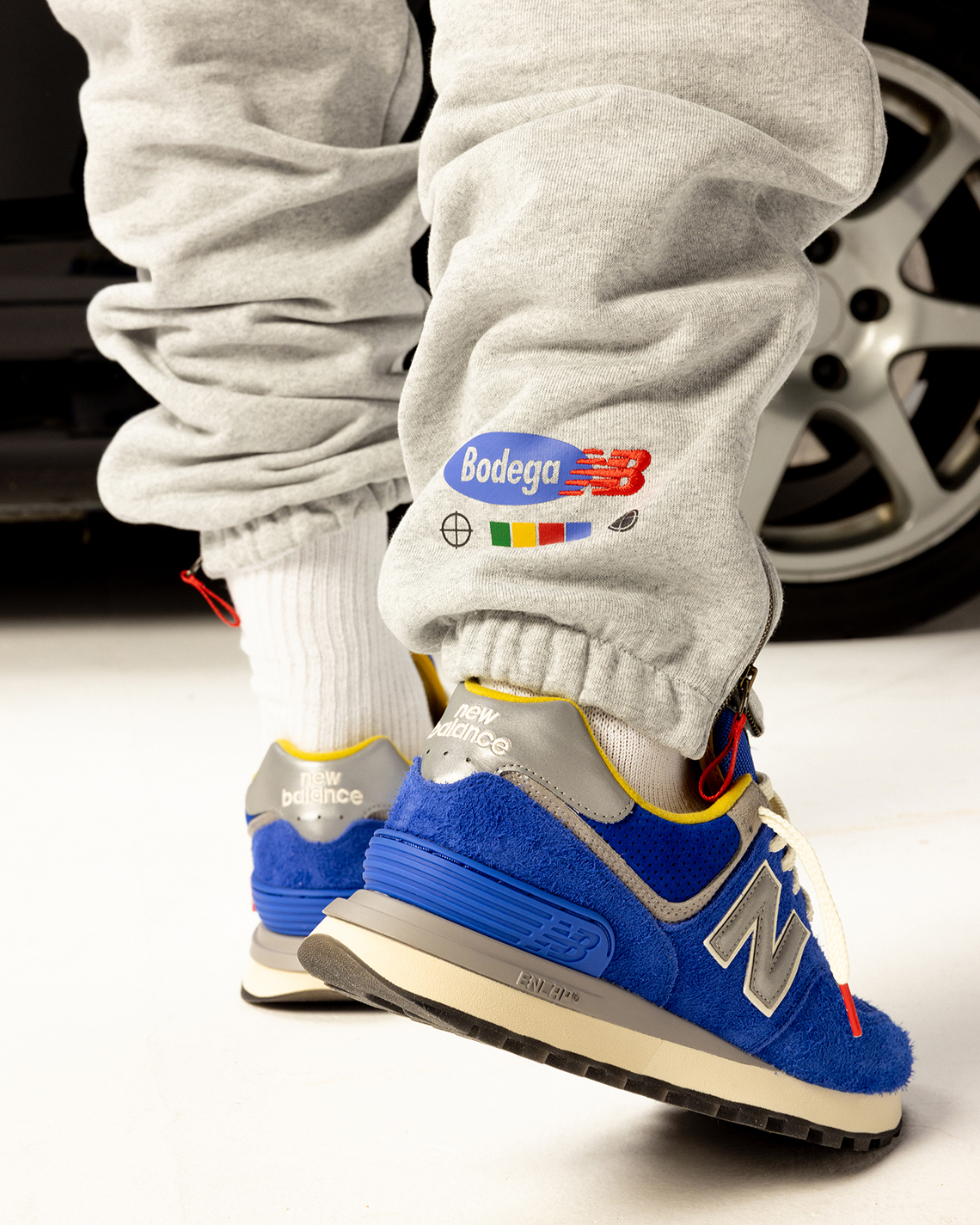 New balance 574 blue cheap yellow