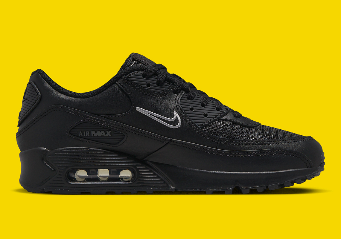 Nike’s Multi-Swoosh Cluster Appears On This Stealthy Air Max 90 ...