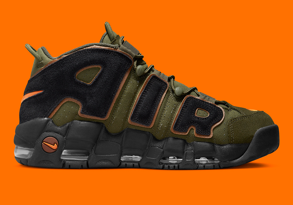 Nike uptempo store green