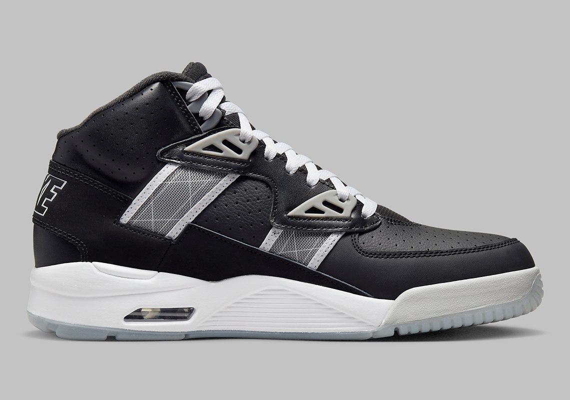 A Raiders Tribute Appears On The Nike Air Trainer SC High 