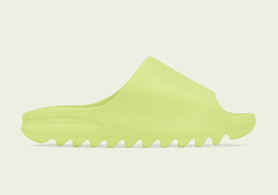 Hq6447 Yeezy Slide Glow Adult