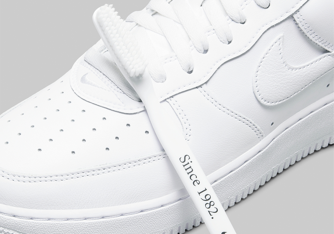 Nike Air Force 1 Triple White Anniversary Edition DJ3911 100 0