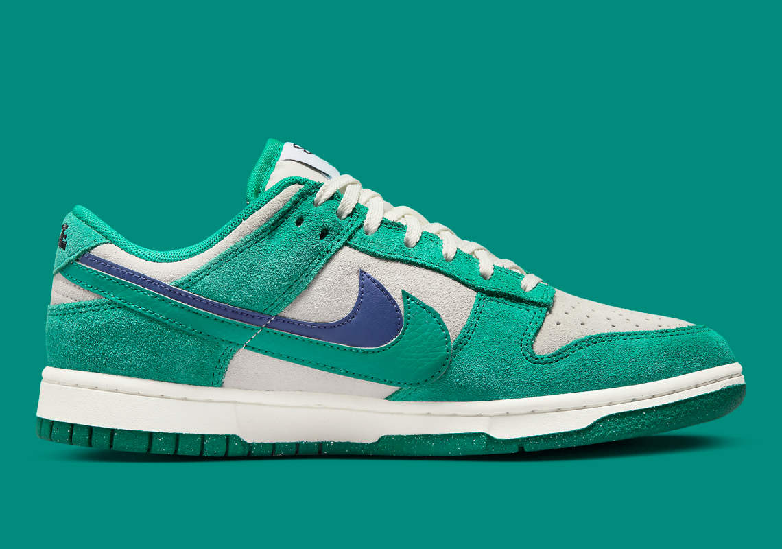 nike dunk low se neptune green