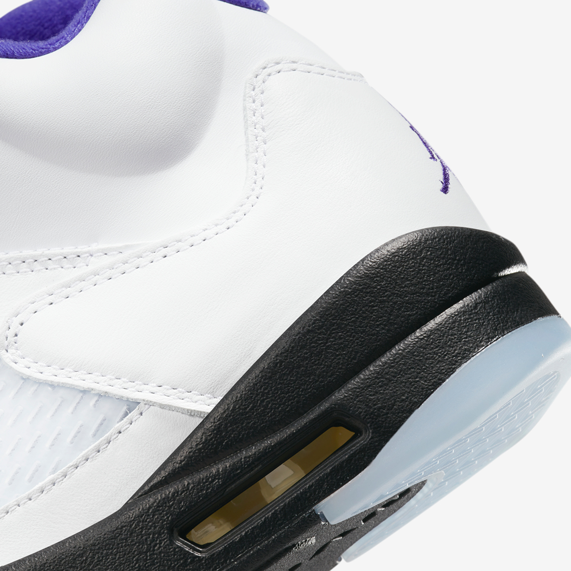 The Nike This year certainly hasnt been short of Jordan 5 colourways is currently only listed in the Concord Dd0587 141 2