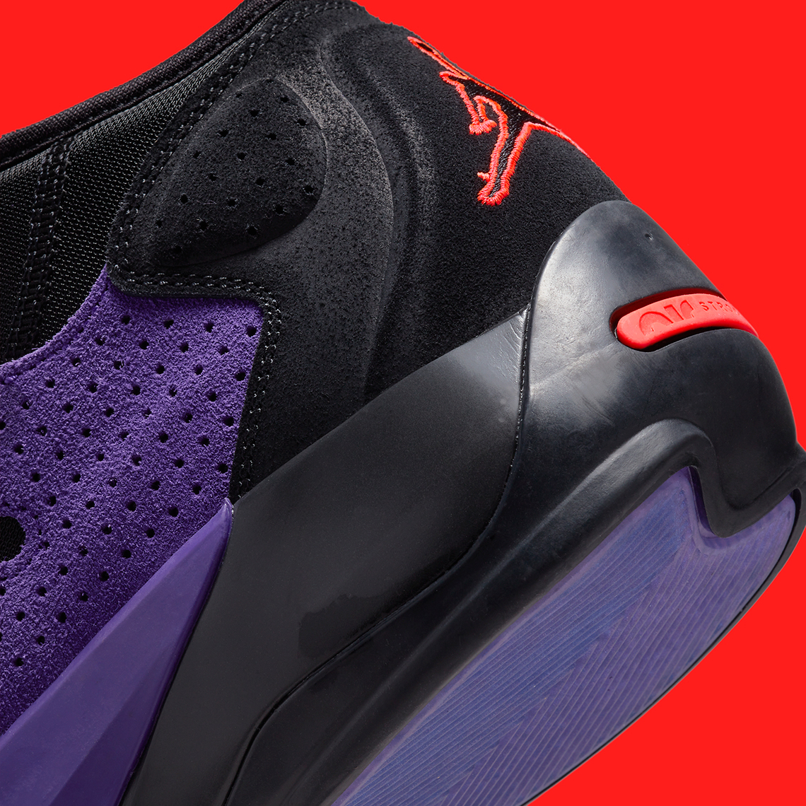 Nike WMNS Air Jordan 1 Mid Purple and Black 28cm Purple Crimson Do9072 506 3