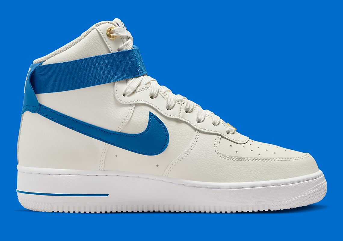 Nike Air Force 1 High 40th White Blue DQ7584-100 | SneakerNews.com