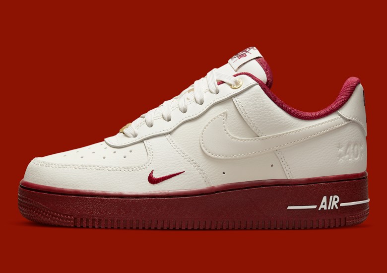 Bold Malachite Swooshes Feature On The Nike Air Force 1 Low 40th Anniversary  - Sneaker News