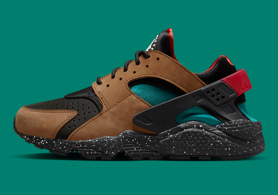 Nike huarache brown and black sale