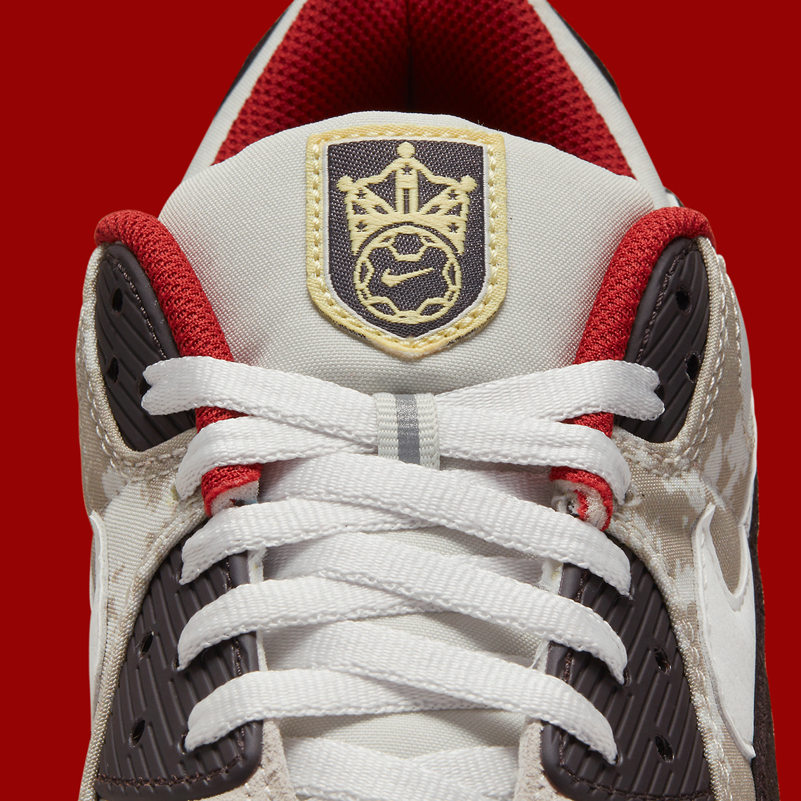 Nike Men's Air Max 90 SE Social FC Shoes