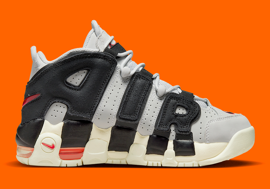 Off white more on sale uptempo