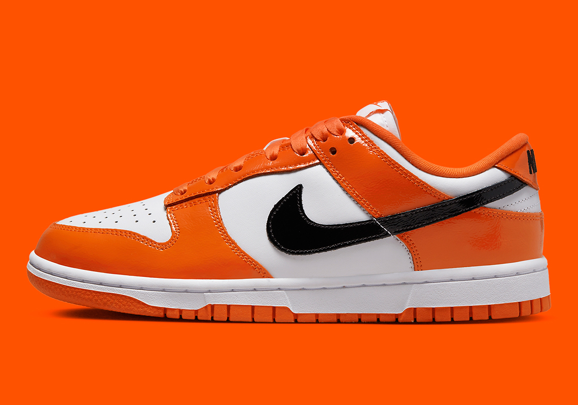 orange nike dunk