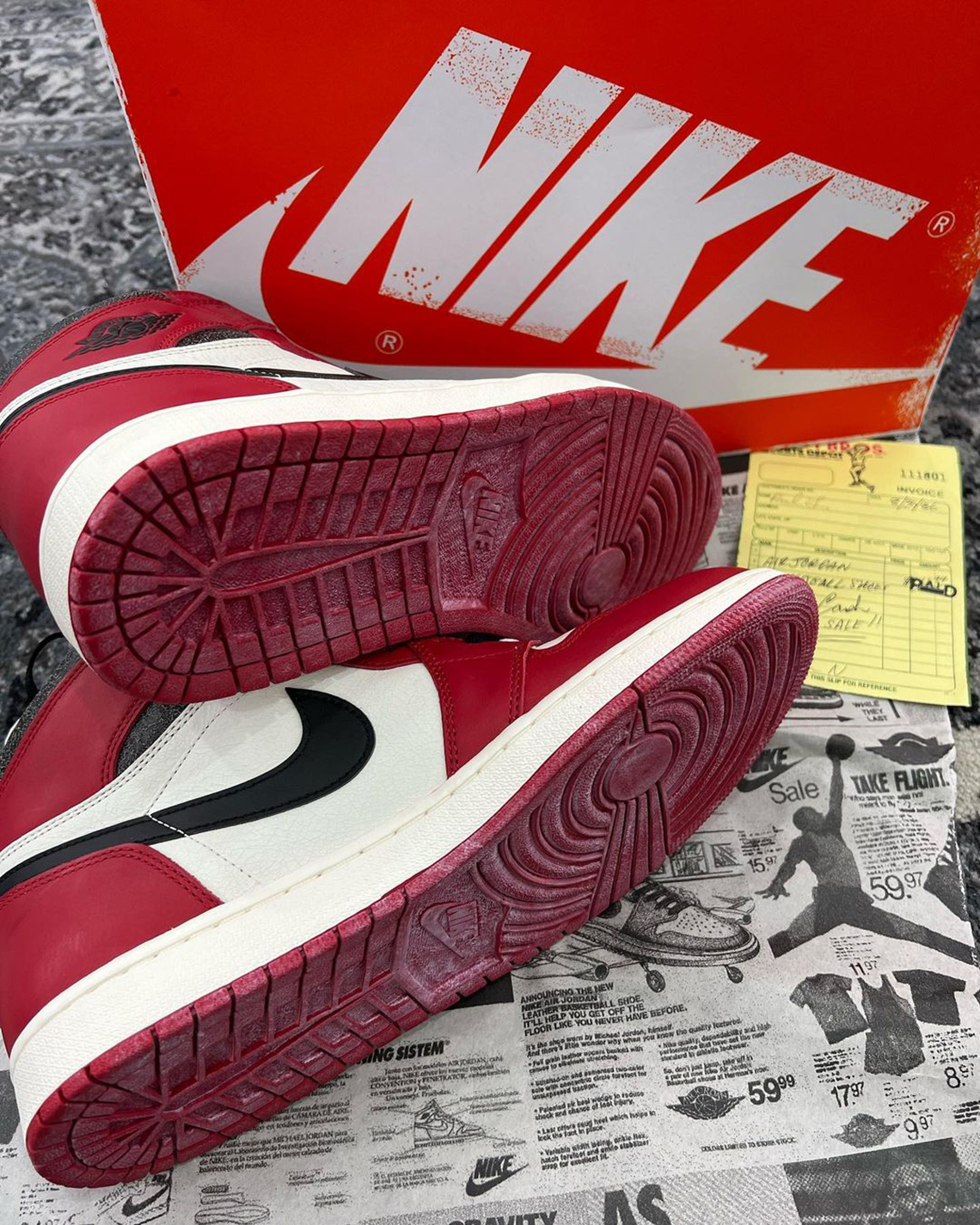 Air foot locker jordan 1 Jordan 1 Lost And Found DZ5485-612 Release Date | SneakerNews.com