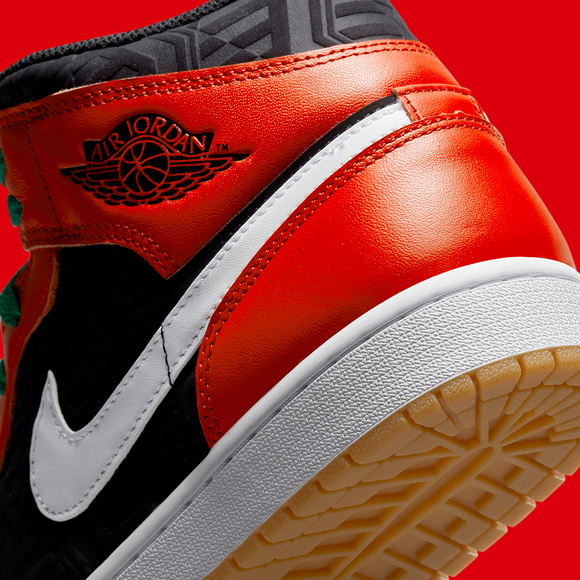 Air Jordan 1 Mid Christmas DQ8417-006 Release Info | SneakerNews.com