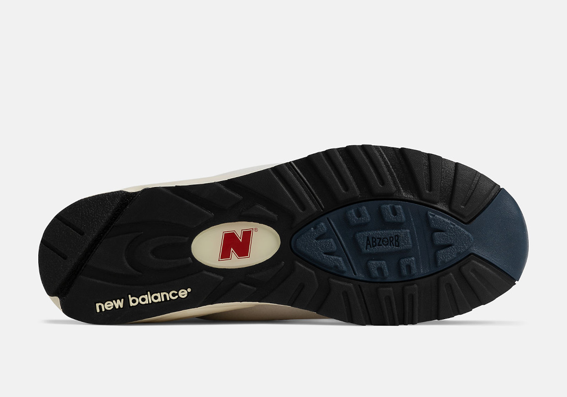 For more N-branded footwear, check out the M990ta2 05