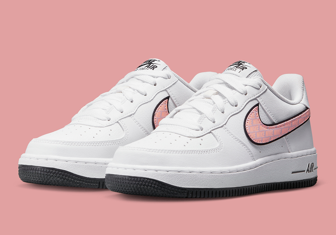 Nike on sale overbranded af1