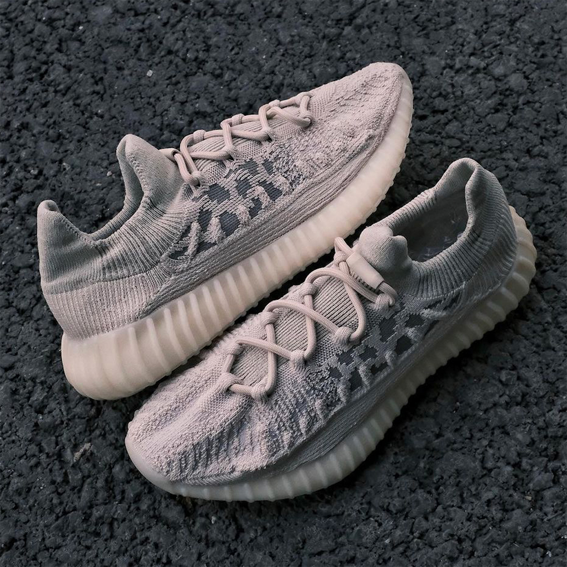 adidas yeezy Running boost 350 v2 cmpct slate bone ho6519 1