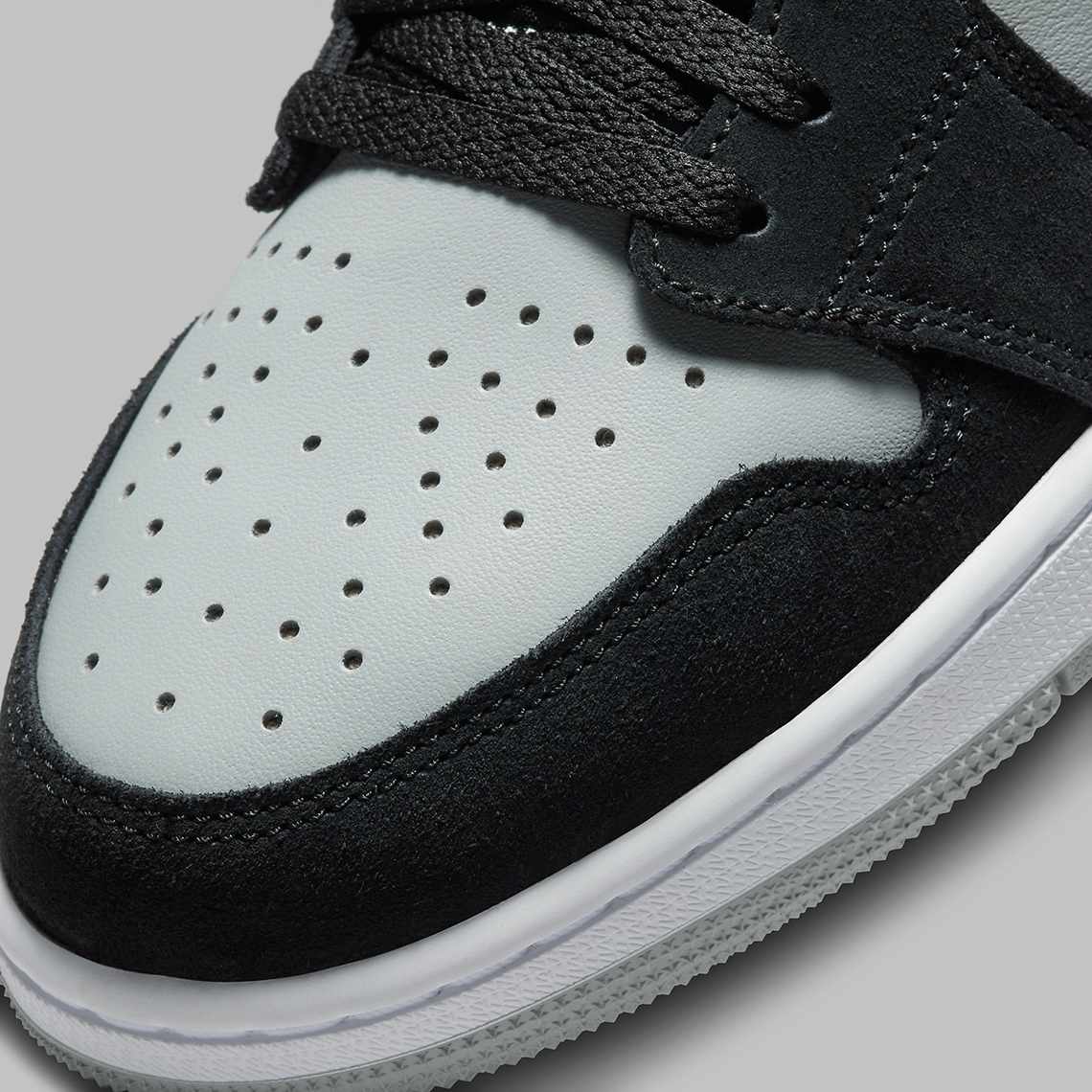 Air Jordan 1 Zoom CMFT Black Grey CT0978-001 | SneakerNews.com