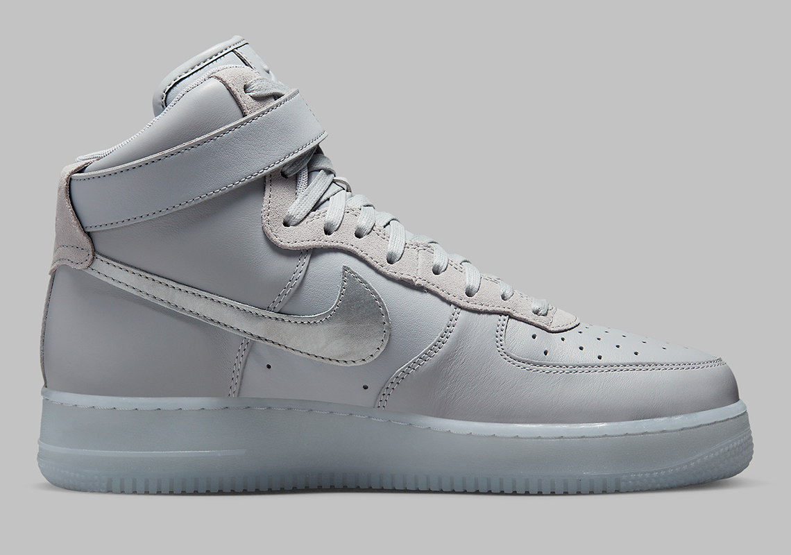 Nike Air Force 1 High Grey Volt DZ5428-001 | SneakerNews.com