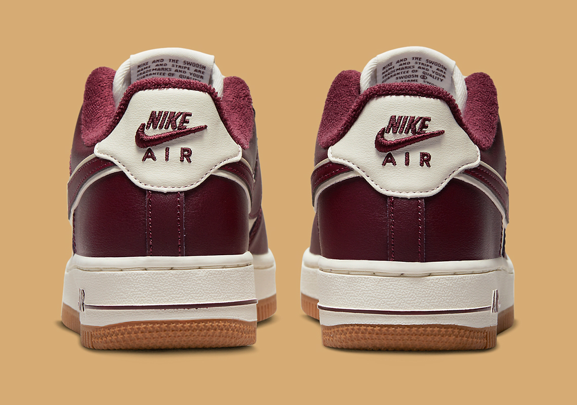 Nike Air Force 1 LVL 8 Team Red Gum GS