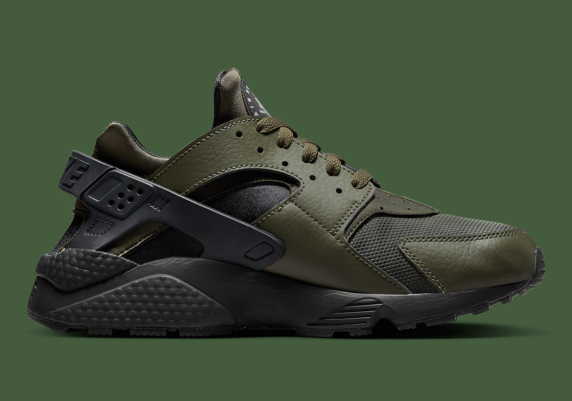 Green nike hotsell air huarache