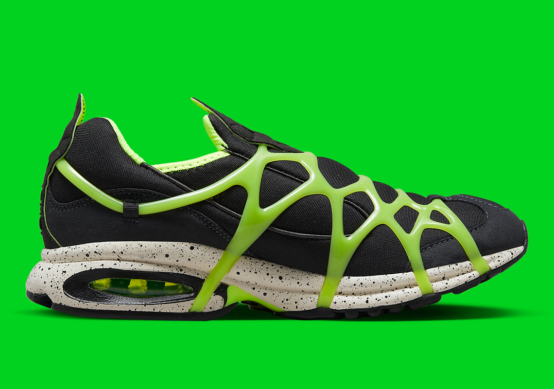 Nike Air Kukini Black Green DZ4851-001 | SneakerNews.com