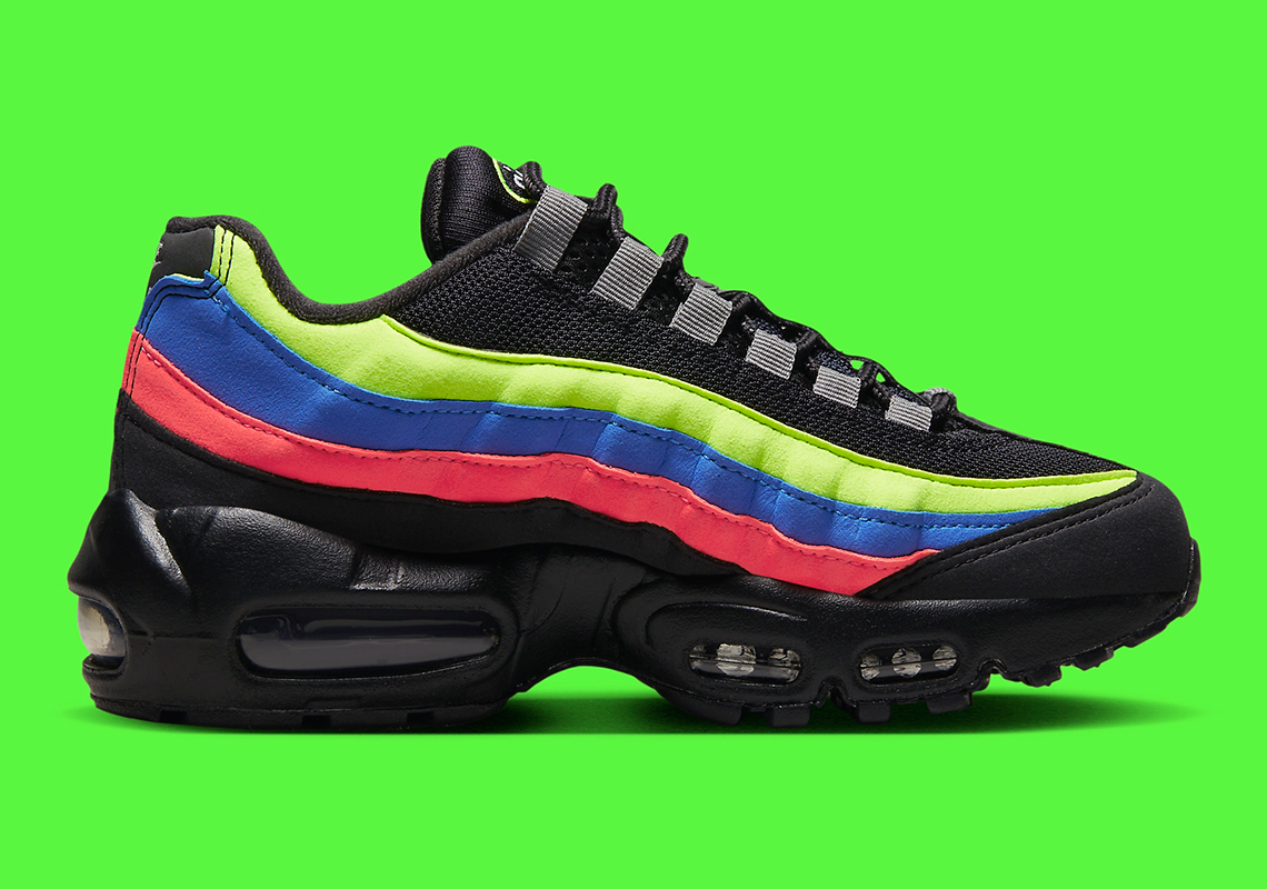 Nike colors nike colors shox classic women pink shoes images black Black Neon Multi Color Dz5635 001 5