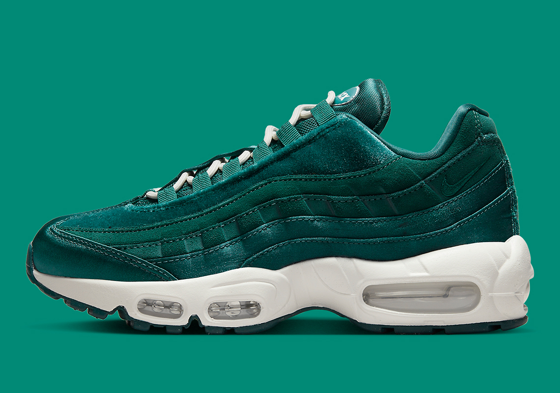 womens air max 95 green