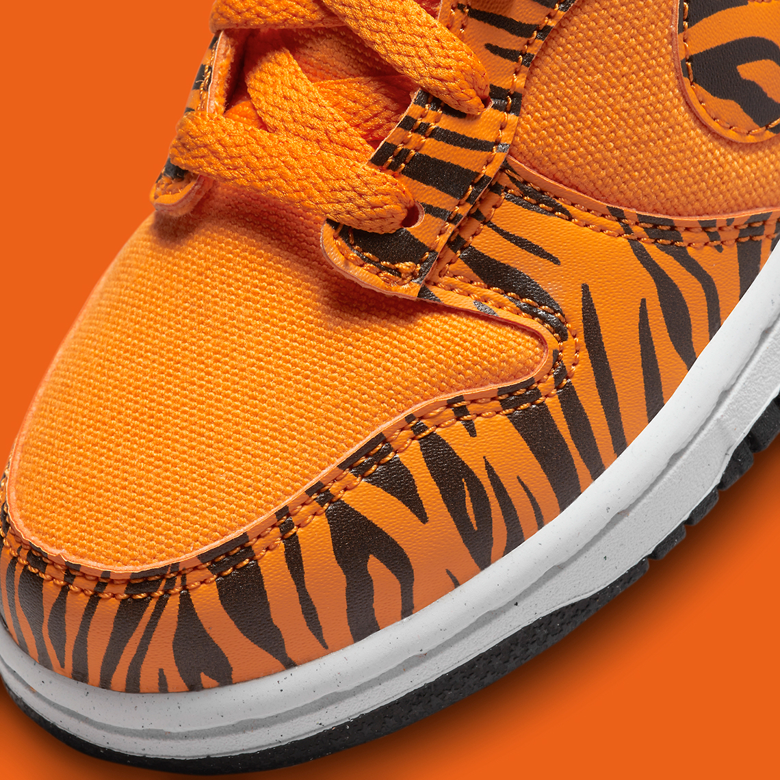 Nike Dunk Low Ps Tiger Stripes 2