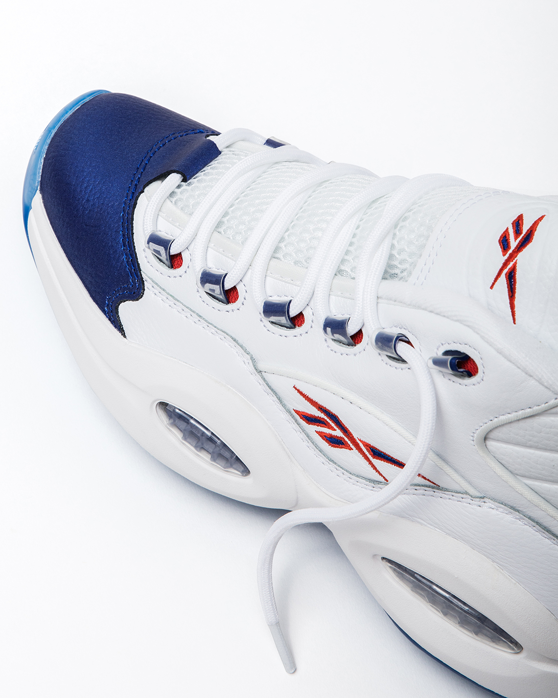 Reebok question hot sale blue toe