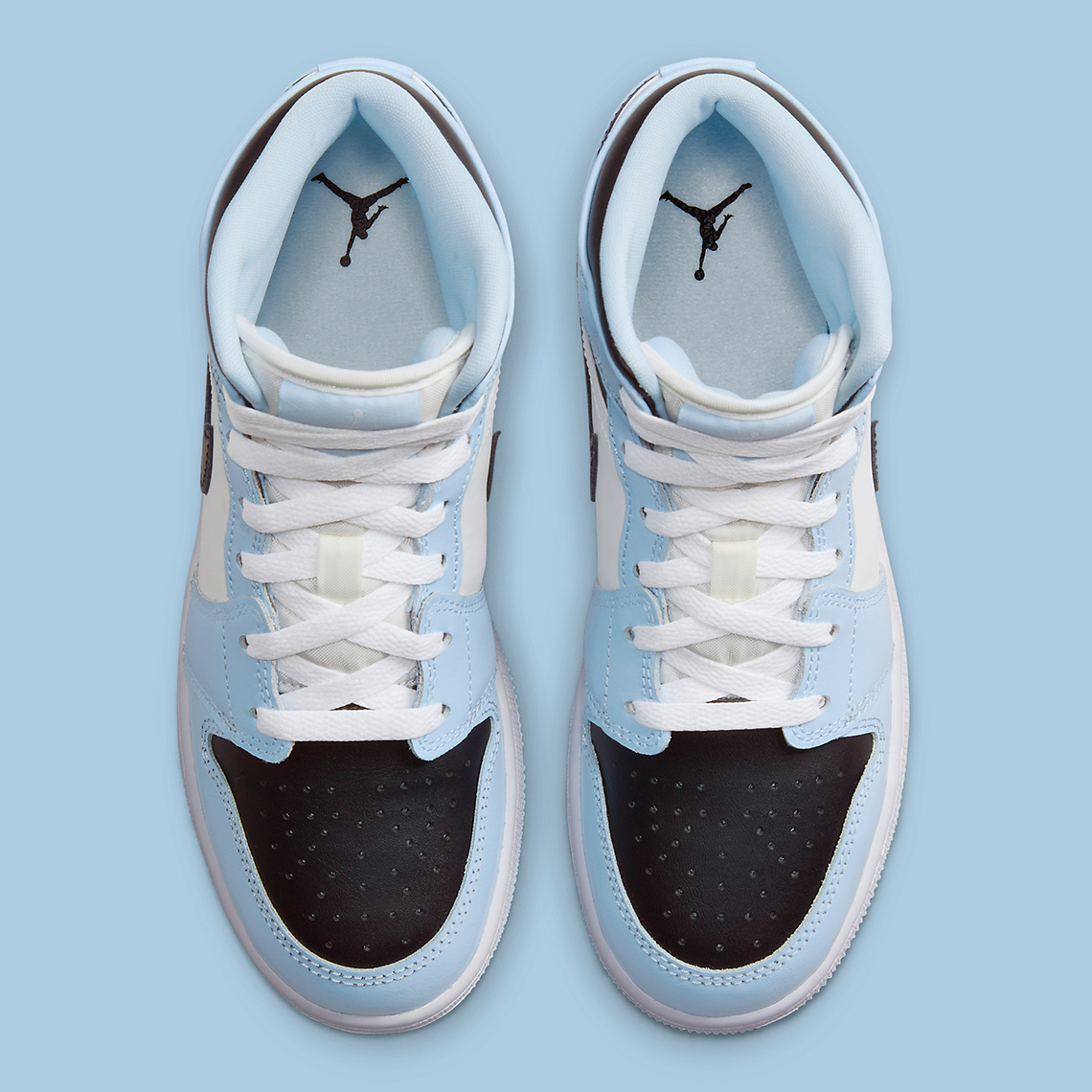 Jordan 1 Mid Ice Blue (2022) (GS) Kids' - 555112-401 - US