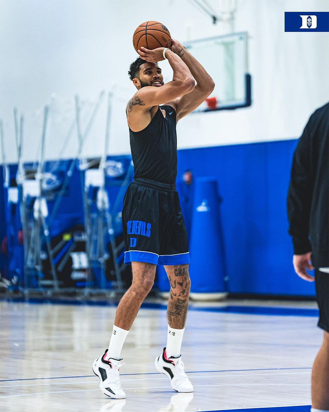 Jayson Tatum Air Jordan 37 Low White Red