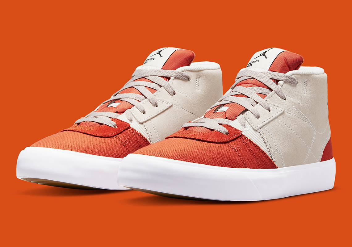 Мужские кроссовки air jordan высокие черно-белый Mantra Orange Da8026 081 7