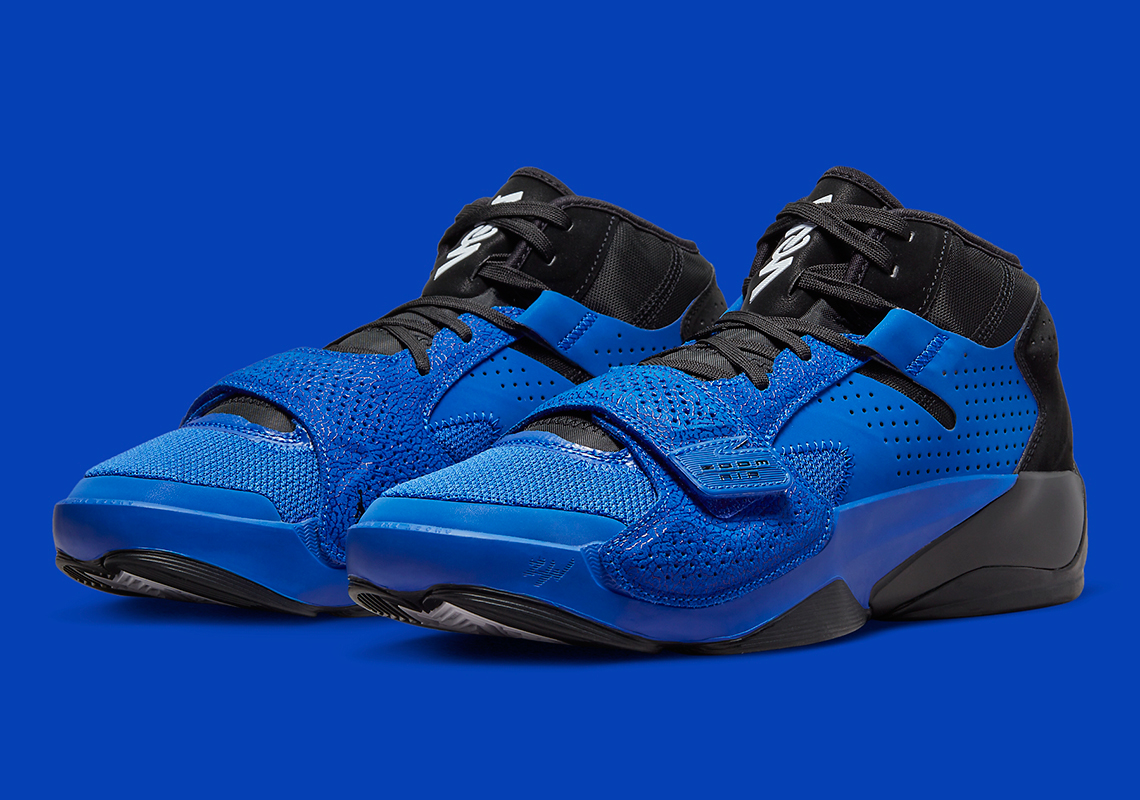 Jordan Zion 2 Basketball Shoes in Blue/Hyper Royal Size 7.5 Finish Line Men Sport & Swimwear Sportswear Sports Shoes Basketball 