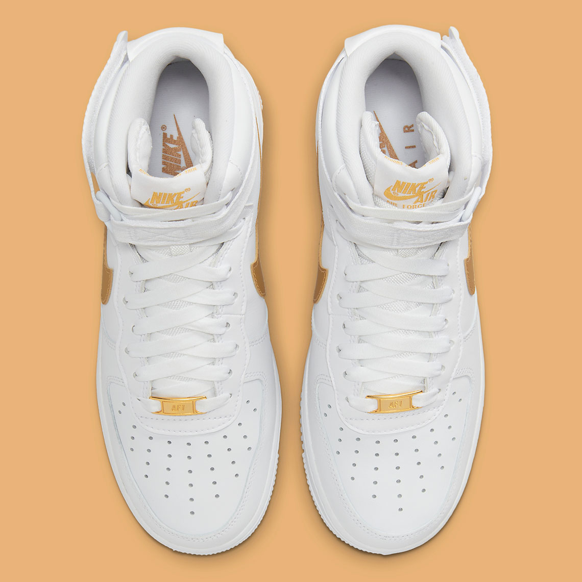 Nike women's air force 1 outlet white / white / metallic gold