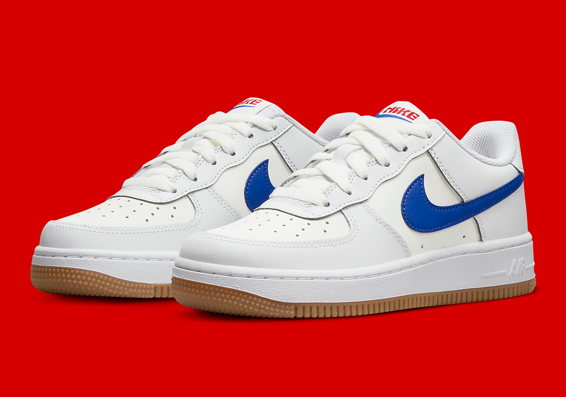 Blues Accent This White And Cream Dominate GS Air Force 1 Low
