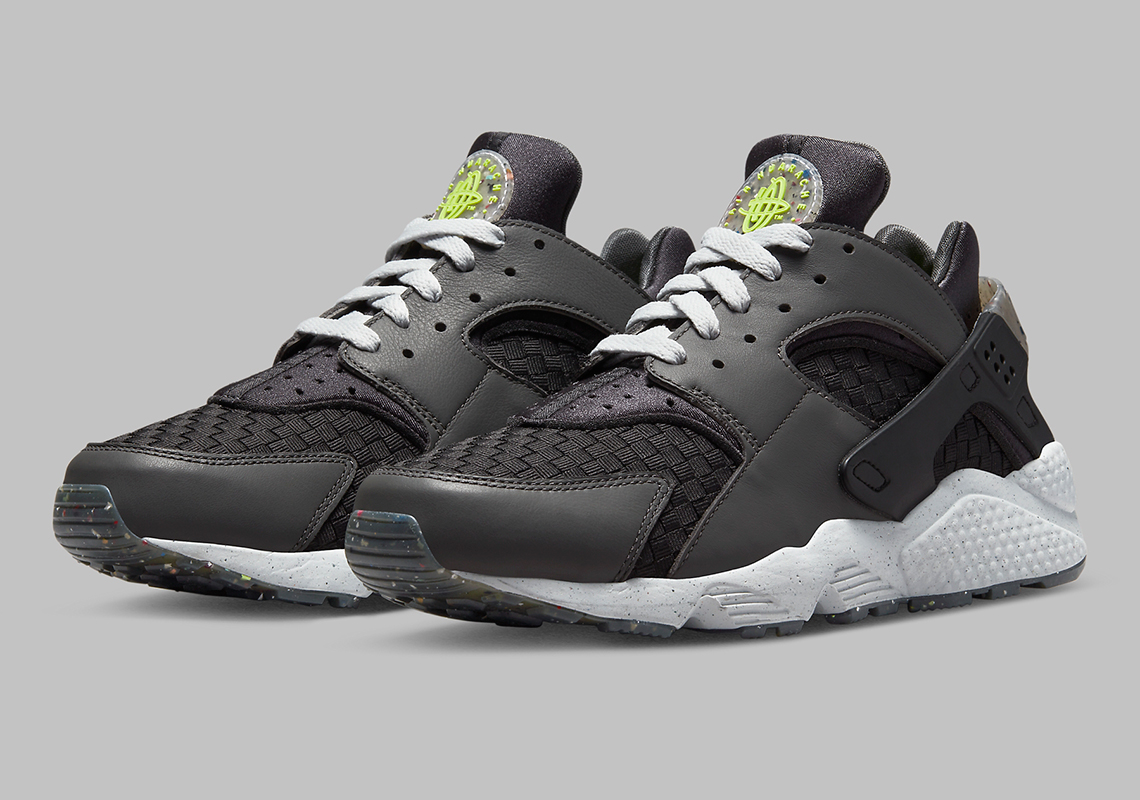 nike air huarache next nature dark smoke grey DM0863 002 lead