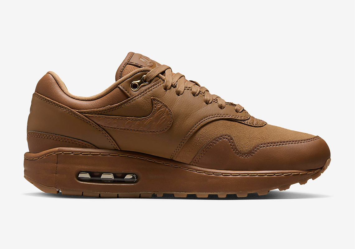 womens brown air max