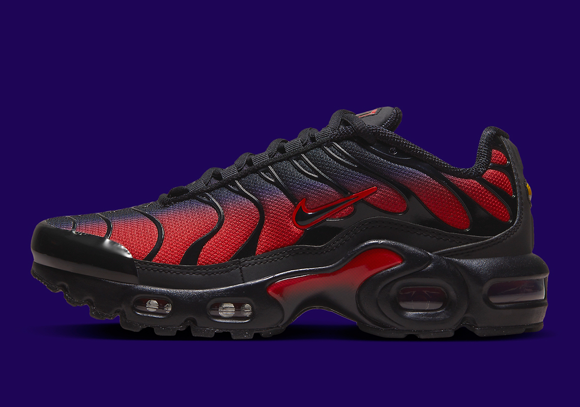 Another Deadpool-Friendly Colorway Appears On This Kid’s Nike Air Max Plus