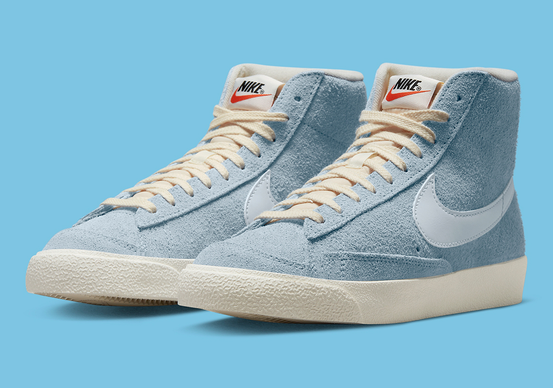 Nike blazer store mid blue suede